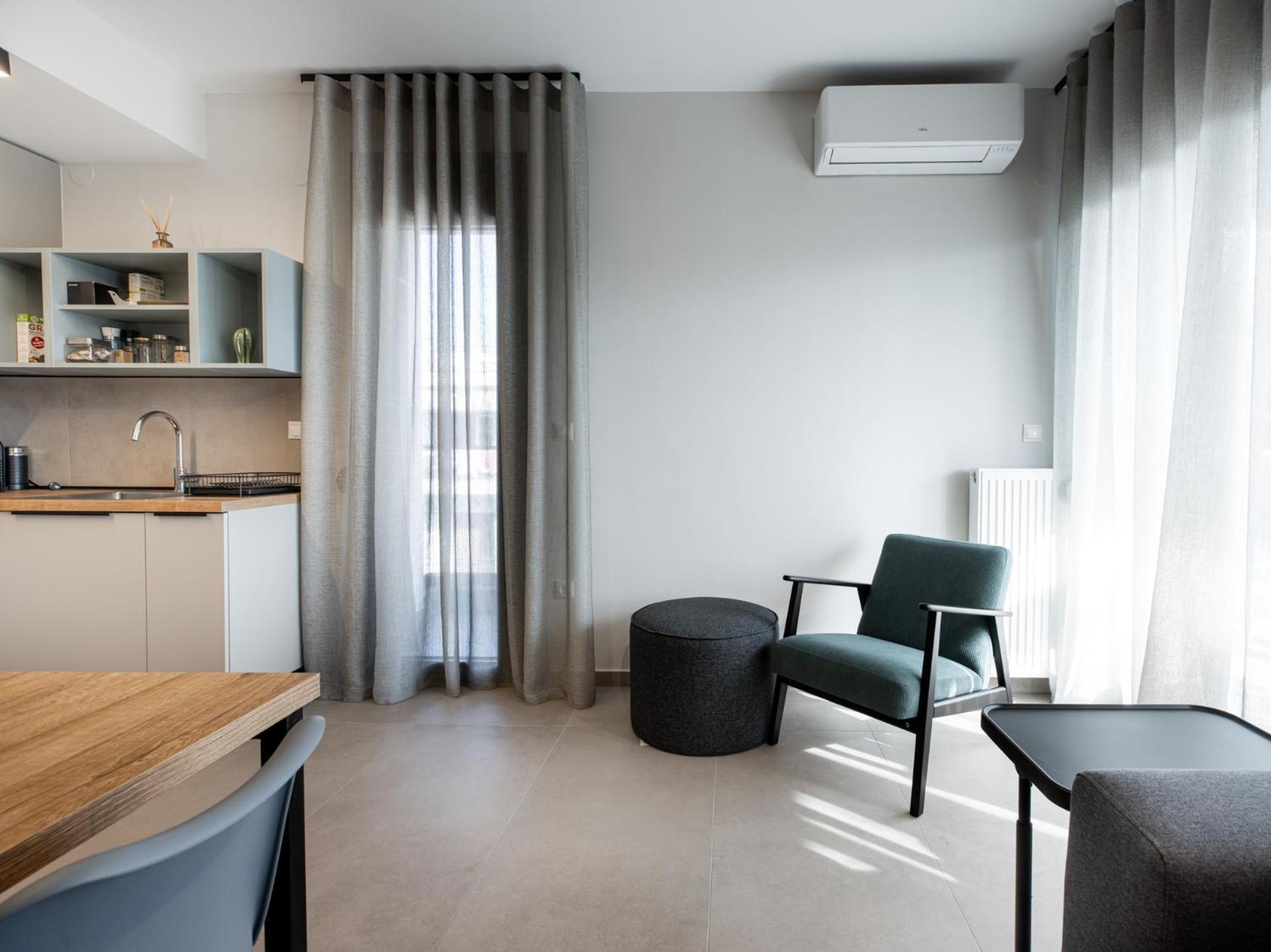 Cozy Apartment In Kalamaria, テッサロニキ エクステリア 写真